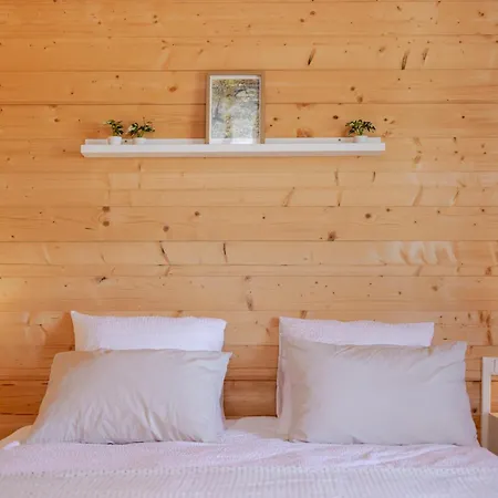 Holiday home Les D'opale, 32 Personnes 16 Vironchaux
